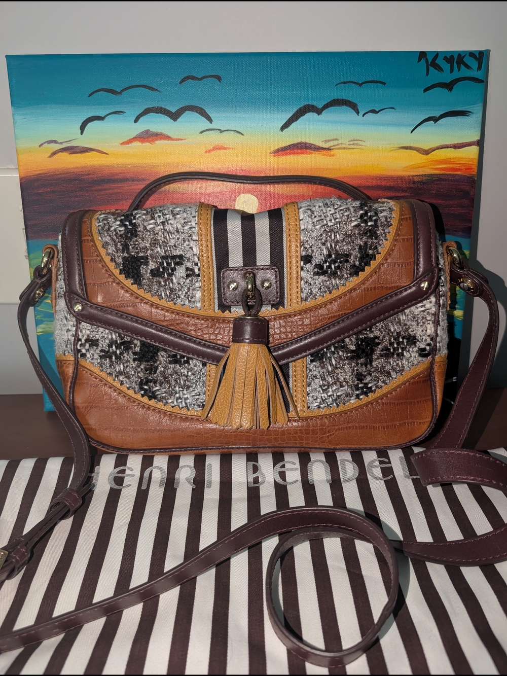 Henri Bendel Brown and Tan Patterned Women’s Shoulder Bag - Picture 8 of 8